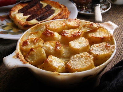 Bacon, Cheese, Onion and Potato Open Pie